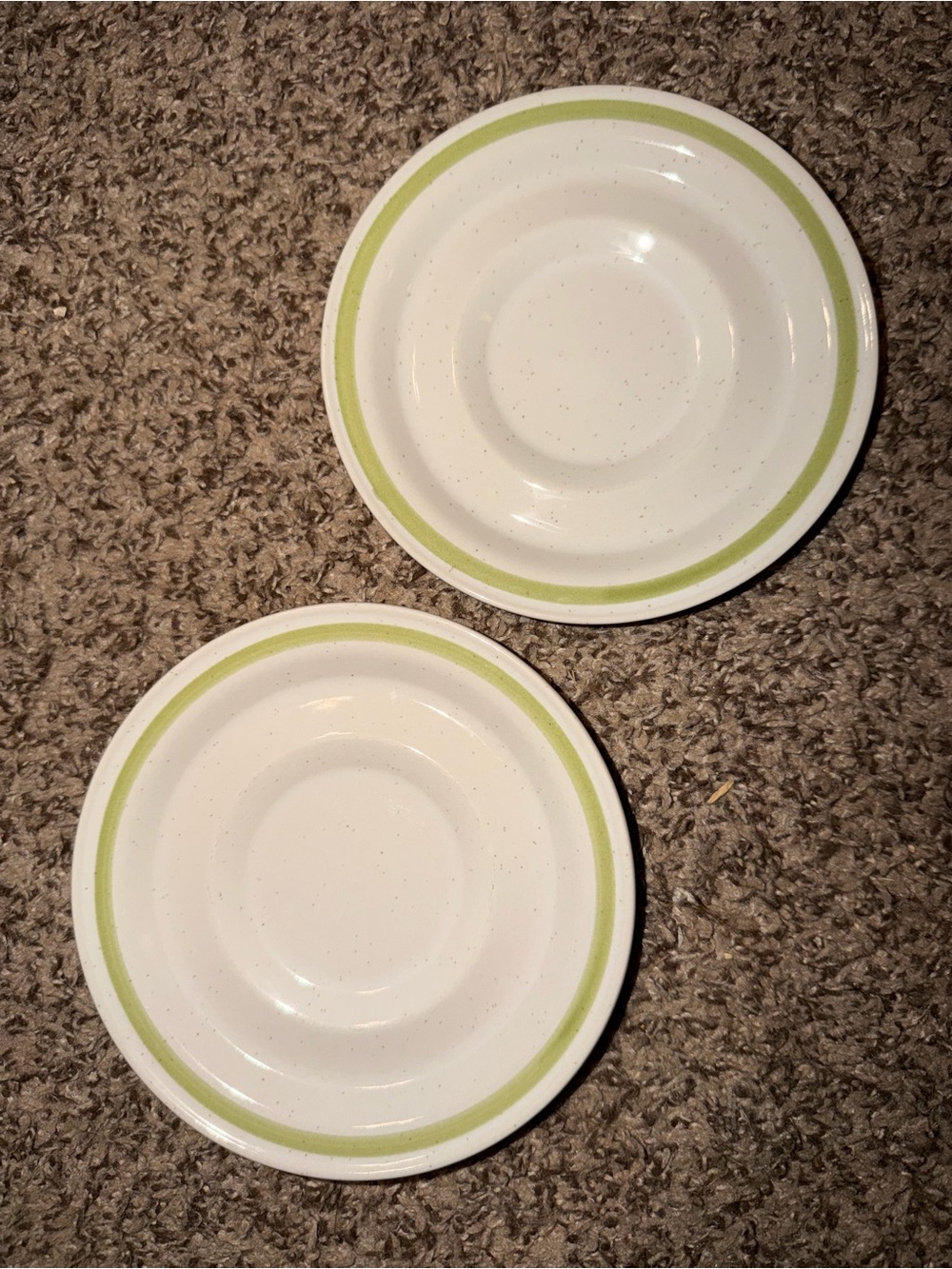 Set of 2 White Ceramic Side Plates with Light Green Rim